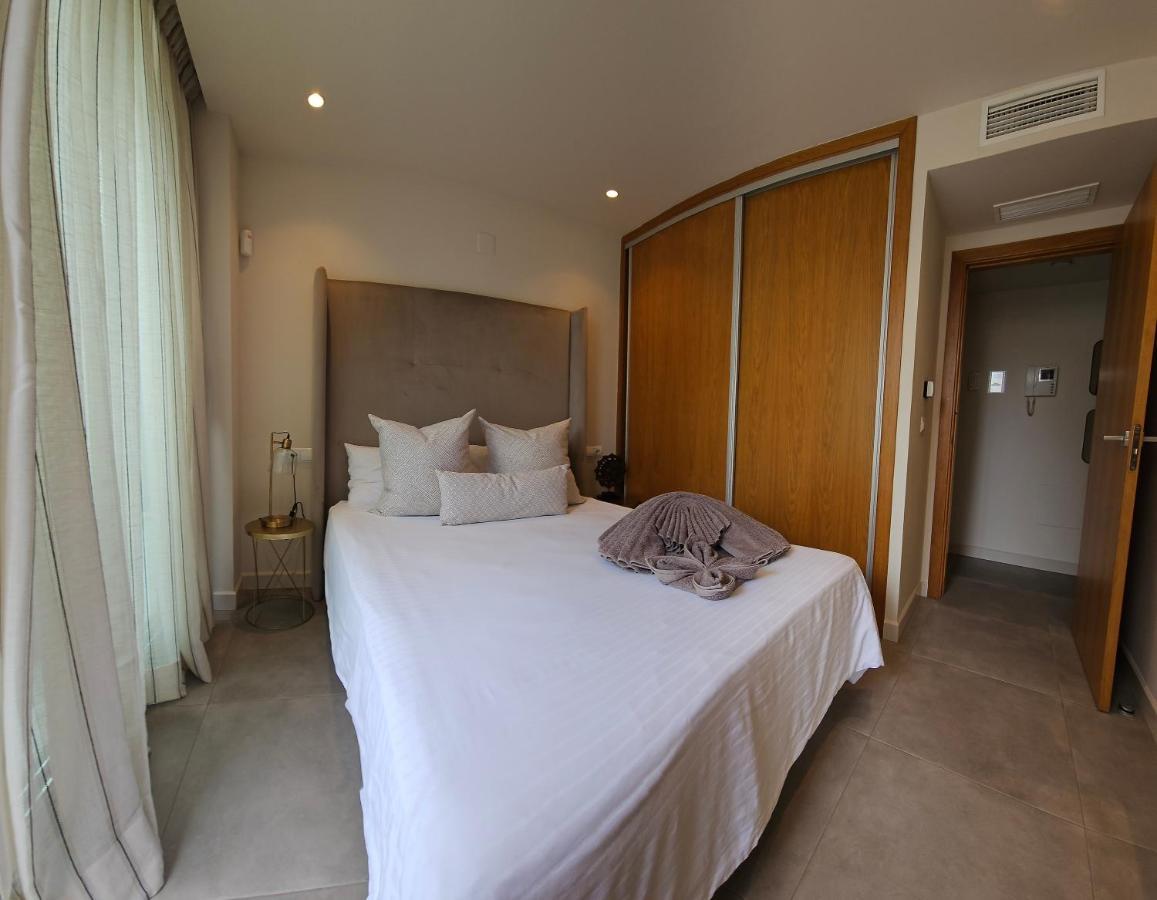 Nogalera Quintessence Apartment With Private Parking By Namaste Elite 토레몰리노스 외부 사진
