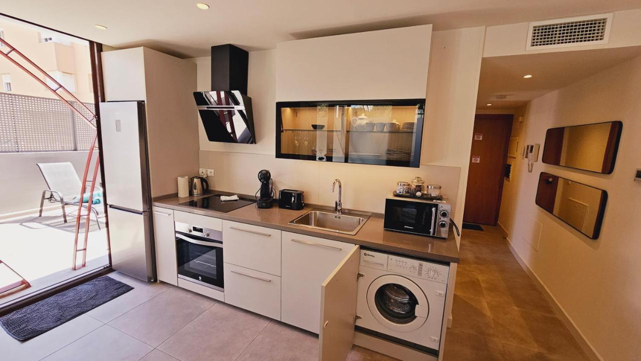 Nogalera Quintessence Apartment With Private Parking By Namaste Elite 토레몰리노스 외부 사진